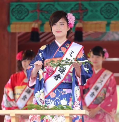 芸人みほとけは看護師免許持ってる元アイドル 年齢本名や出身高校大学は Topi Memo