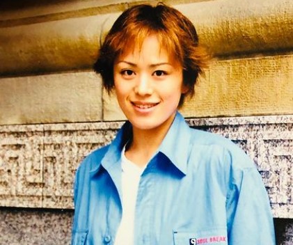 松岡修造の従兄弟で蘭寿とむ旦那の年齢や名前は 仕事職業は何 Topi Memo